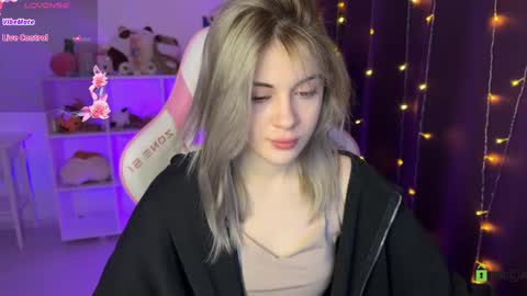 You can call me HH online show from 03/04/25, 05:24