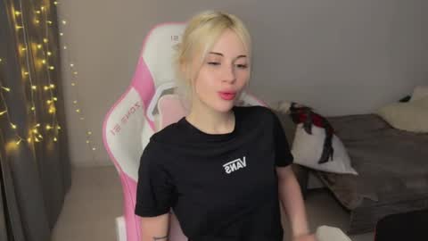 You can call me HH online show from 02/28/26, 06:09