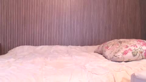 Snapshot of candyjesx chatting on 01/18/26, 01:37 CANDYJESx online show from 01/18/26, 01:37