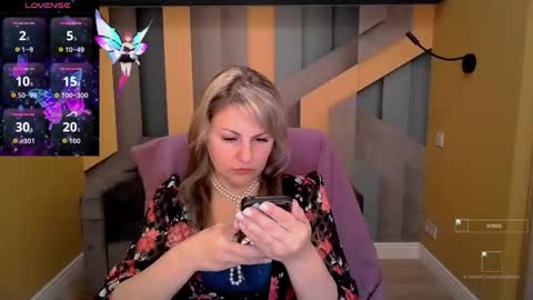 CandyLons online show from 11/24/25, 06:35