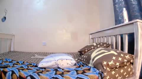 Candice online show from 12/16/24, 04:02