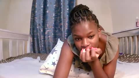 Candice online show from 01/23/25, 10:44