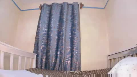 Candice online show from 02/08/25, 07:05