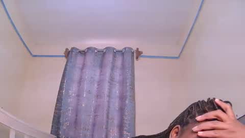 Candice online show from 02/09/25, 06:11