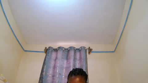 Candice online show from 02/11/25, 05:47