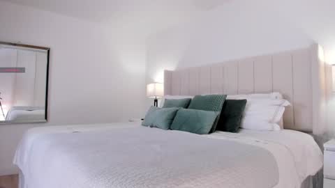 Gabriela K girl online show from 11/18/25, 01:48