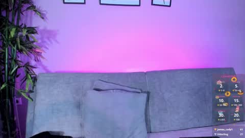 Snapshot of candyy_bella chatting on 01/04/25, 10:34 Isabella online show from 01/04/25, 10:34