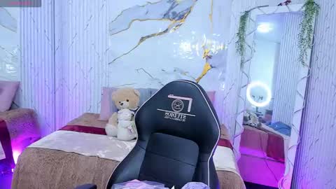 CANDYY online show from 03/25/26, 11:38