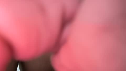 Snapshot of cangux chatting on 03/11/25, 12:44 Hot boy online show from 03/11/25, 12:44