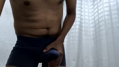 Snapshot of cangux chatting on 10/26/25, 03:01 Hot boy online show from 10/26/25, 03:01