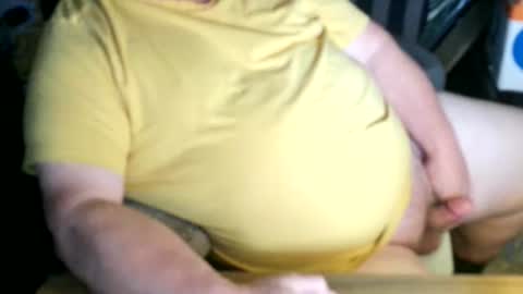 canoelicker69 online show from 12/02/25, 04:57