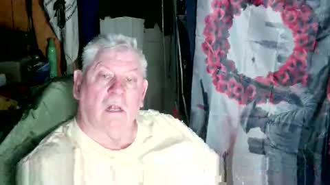 Snapshot of canoelicker69 chatting on 04/30/26, 01:17 canoelicker69 online show from 04/30/26, 01:17