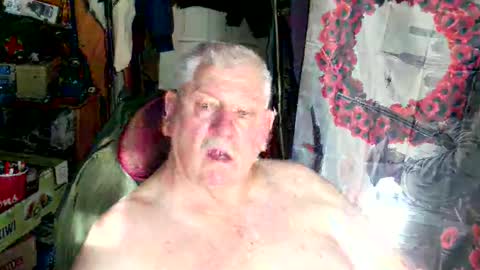 Snapshot of canoelicker69 chatting on 05/21/26, 12:34 canoelicker69 online show from 05/21/26, 12:34