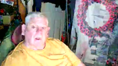 Snapshot of canoelicker69 chatting on 05/23/26, 06:45 canoelicker69 online show from 05/23/26, 06:45
