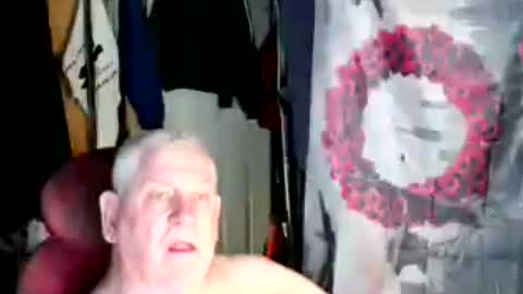 Snapshot of canoelicker69 chatting on 06/24/26, 07:24 canoelicker69 online show from 06/24/26, 07:24