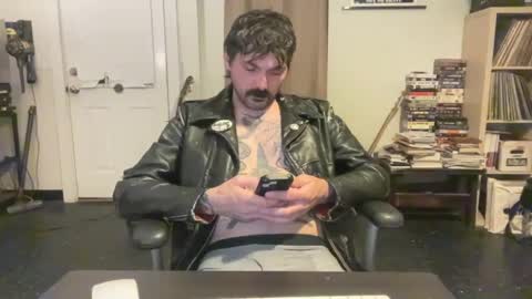 cantleavethehouse online show from 12/29/24, 04:59