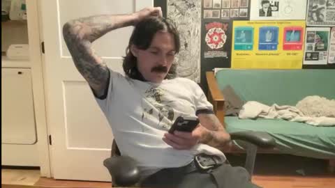 cantleavethehouse online show from 03/04/26, 08:09