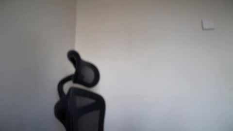 Emma online show from 10/30/25, 06:59