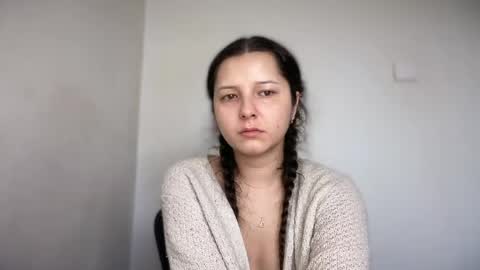 Emma online show from 04/20/26, 07:33