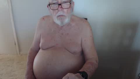 Snapshot of capt5105 chatting on 02/02/25, 09:13 capt5105 online show from 02/02/25, 09:13