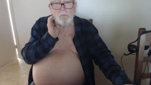 Snapshot of capt5105 chatting on 02/05/25, 10:44 capt5105 online show from 02/05/25, 10:44