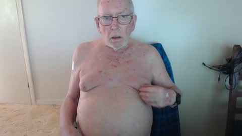 Snapshot of capt5105 chatting on 03/15/26, 12:05 capt5105 online show from 03/15/26, 12:05