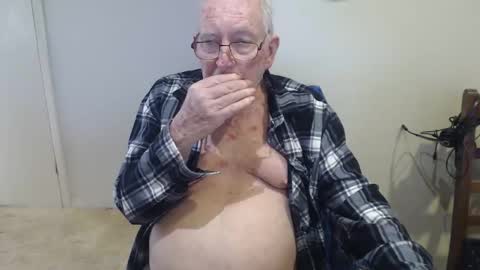 Snapshot of capt5105 chatting on 03/16/26, 11:42 capt5105 online show from 03/16/26, 11:42