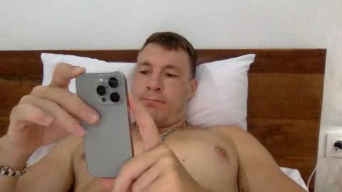 follow my twitter  online show from 09/19/25, 06:04