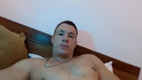 follow my twitter  online show from 10/05/25, 05:39