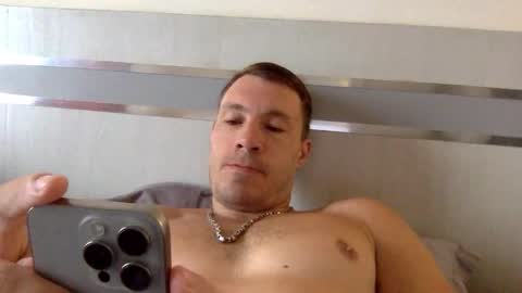 follow my twitter  online show from 11/09/25, 04:00