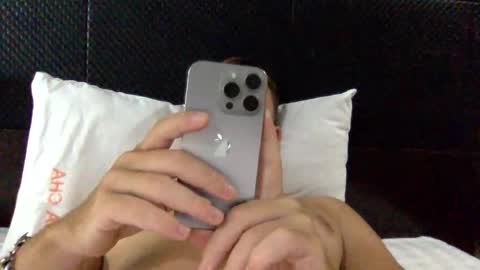 follow my twitter  online show from 11/21/25, 05:39