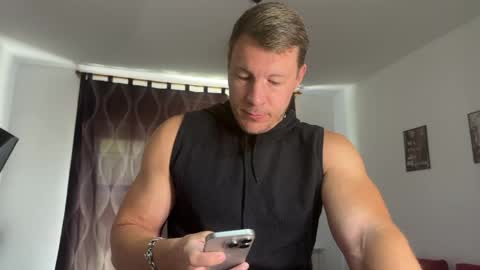 follow my twitter  online show from 06/05/26, 09:59