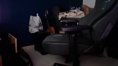 Snapshot of captain_fatcock chatting on 03/08/25, 05:07 captain_fatcock online show from 03/08/25, 05:07