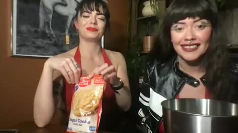 Remi Ferdinand online show from 04/25/26, 07:33