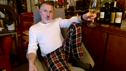 captian_rich online show from 12/20/25, 01:23