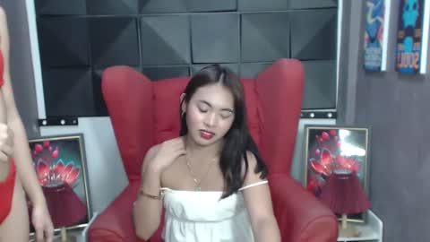 Yumi Aera online show from 02/01/25, 05:18