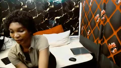 caramelminxx_ online show from 07/14/26, 08:30