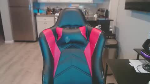 Snapshot of cardi_beans chatting on 01/29/25, 07:04 cardi_beans online show from 01/29/25, 07:04