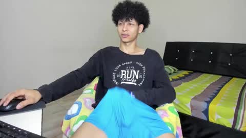 Carlos and Cristian  online show from 03/12/25, 05:35