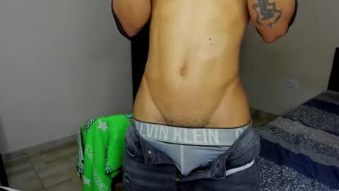 Carlos and Cristian  online show from 10/24/25, 11:28