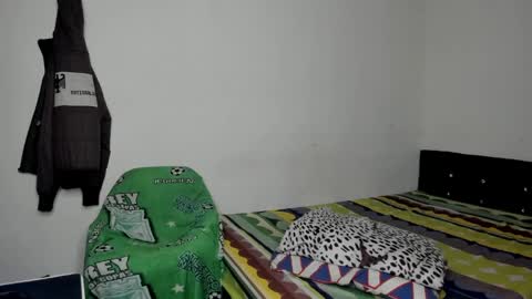Snapshot of cardrey05 chatting on 06/06/26, 06:07 Carlos and Cristian online show from 06/06/26, 06:07