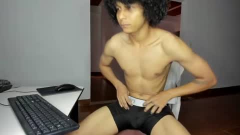Snapshot of cardrey05 chatting on 07/22/26, 07:05 Carlos and Cristian online show from 07/22/26, 07:05