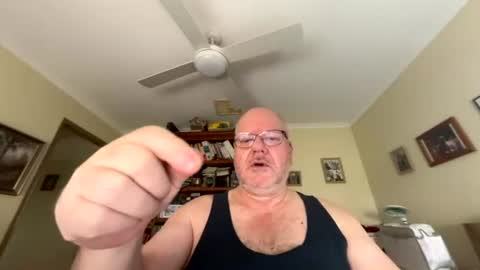 Snapshot of careroz chatting on 07/22/26, 01:41 careroz online show from 07/22/26, 01:41