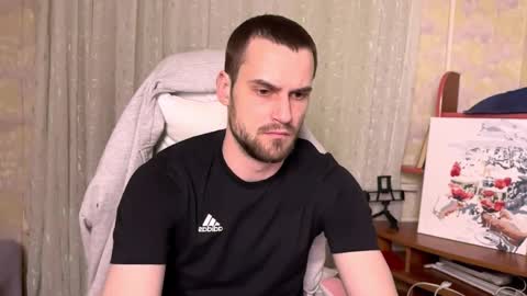 Snapshot of cari_2you chatting on 11/15/25, 07:32 Cari online show from 11/15/25, 07:32