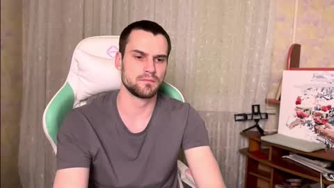 Snapshot of cari_2you chatting on 11/28/25, 07:38 Cari online show from 11/28/25, 07:38