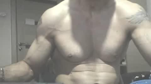 Snapshot of carin_the_body chatting on 07/18/26, 09:07 Laz online show from 07/18/26, 09:07