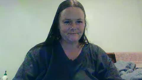 carinabro10 online show from 11/01/25, 09:44