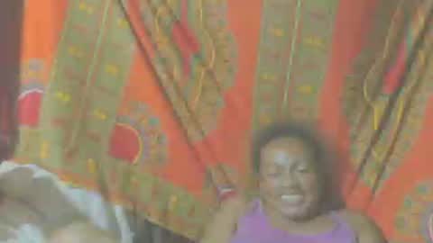 carinesexy69 online show from 12/04/24, 06:39