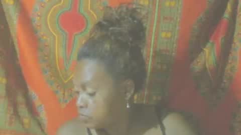 carinesexy69 online show from 12/23/24, 10:44