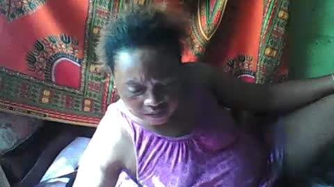 carinesexy69 online show from 01/29/25, 12:02